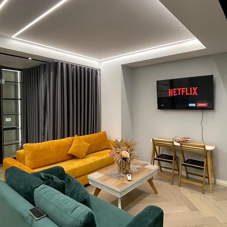 Luxury One Bedroom Apartment Tirana Exteriér fotografie